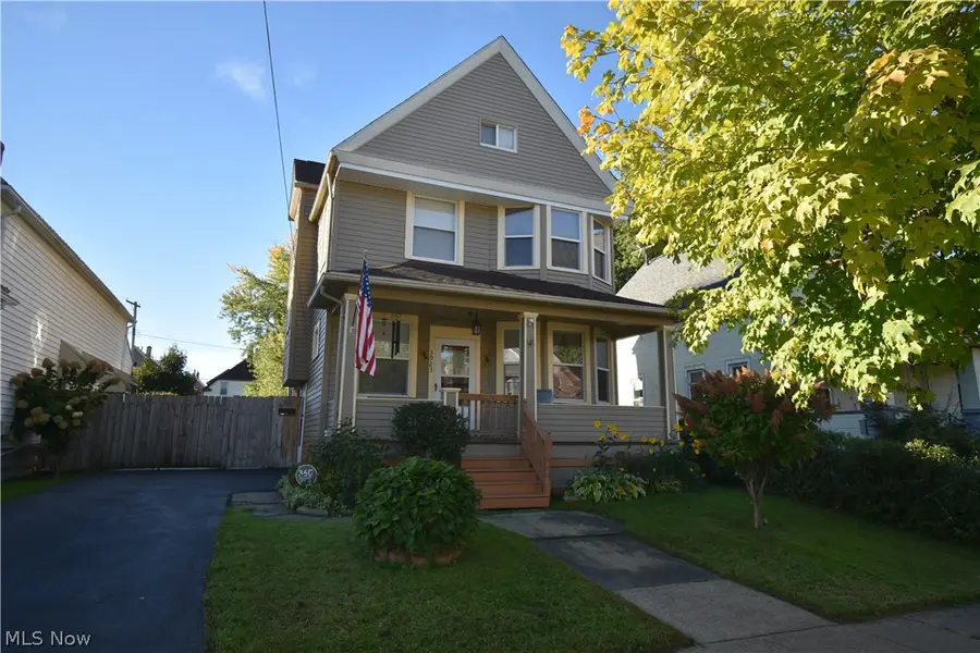 3923 Robert Avenue, Cleveland, OH 44109 - #3