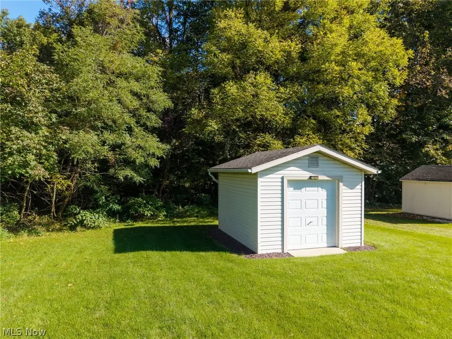 141 Parkside Drive, Creston, OH 44217 - #3