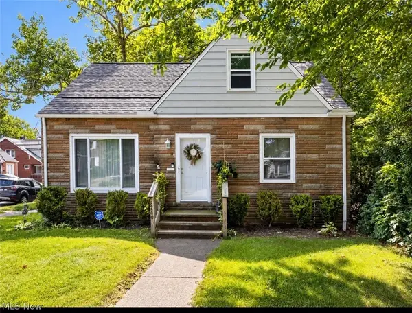 8240 Grand Division Avenue, Garfield Heights, OH 44125