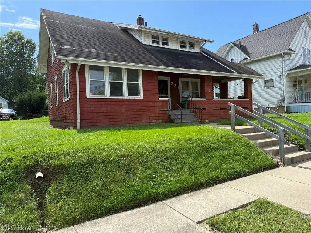 320 W Market Street, Alliance, OH 44601 - #1