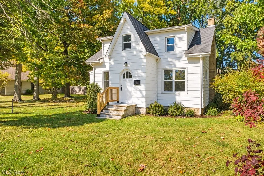 34073 Beach Park Avenue, Eastlake, OH 44095 - #1
