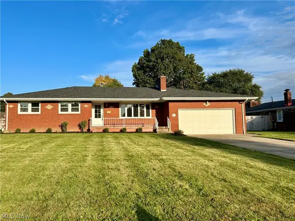 2595 Frostwood Drive, Austintown, OH 44515