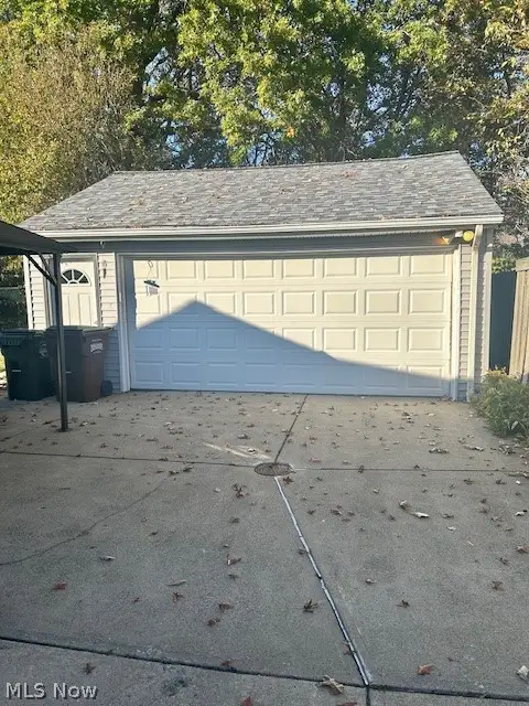 11010 Fairlawn Drive, Parma, OH 44130 - #2