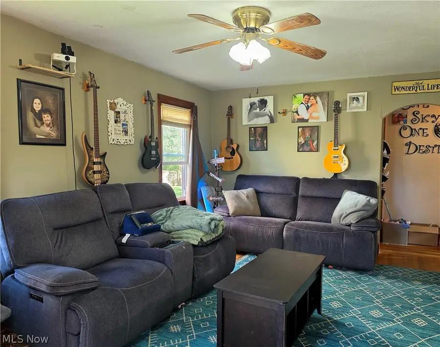 515 Wirt Street, Belpre, OH 45714 - #2