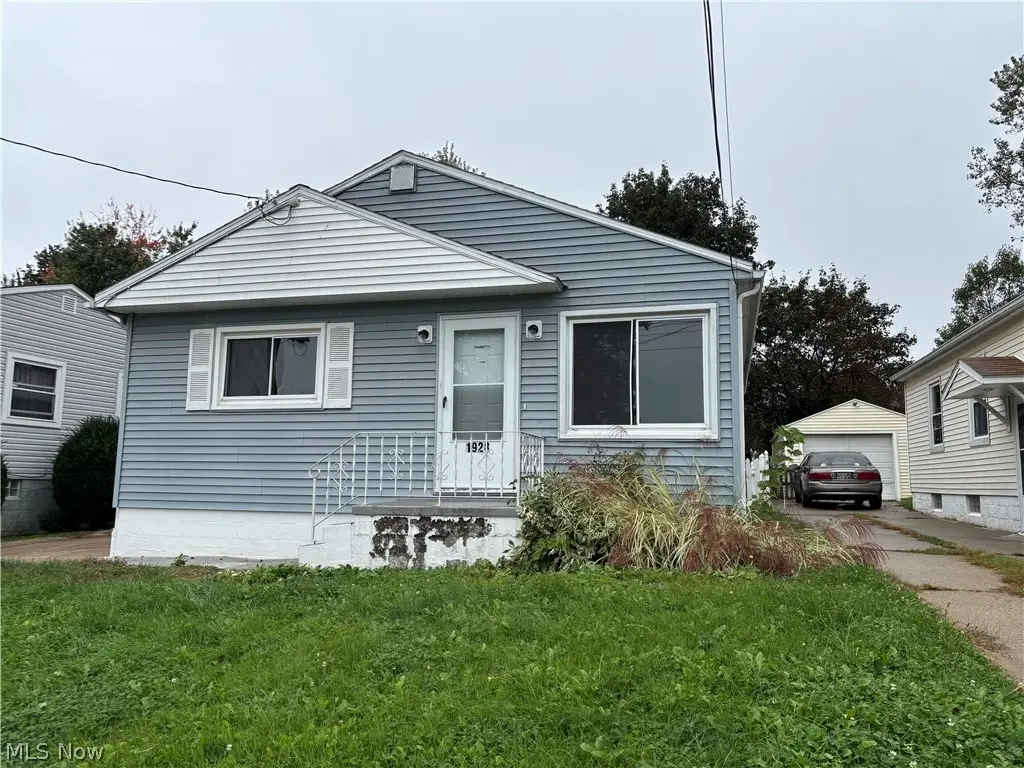 1928 13th Sw Street, Akron, OH 44314 - #1