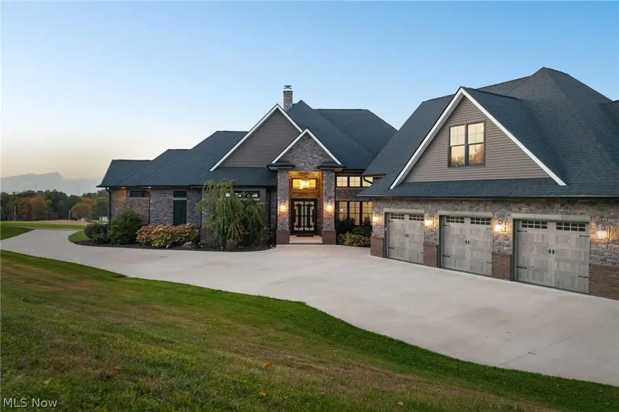 2528 Baum Se Street, Canton, OH 44707 - #2