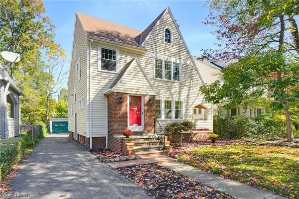 1165 Pomona Road, Cleveland Heights, OH 44121