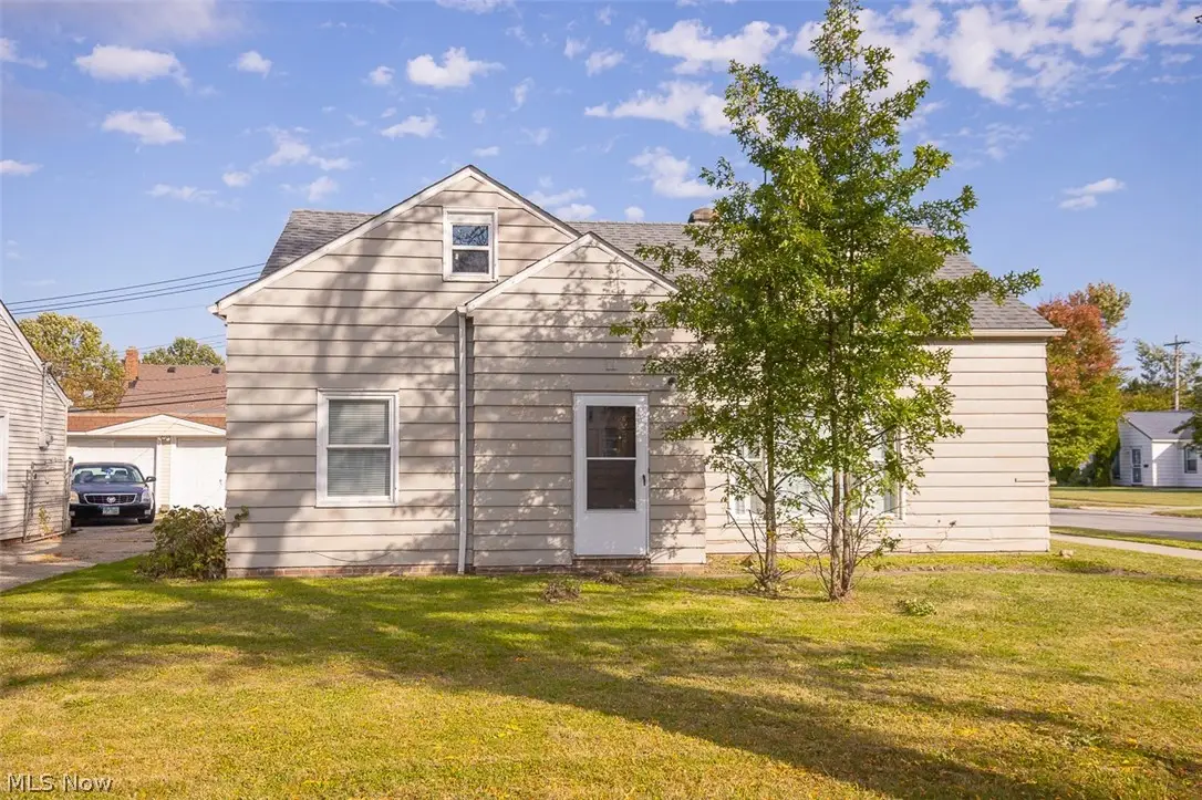 3991 Wendy Drive, Cleveland, OH 44122 - #1