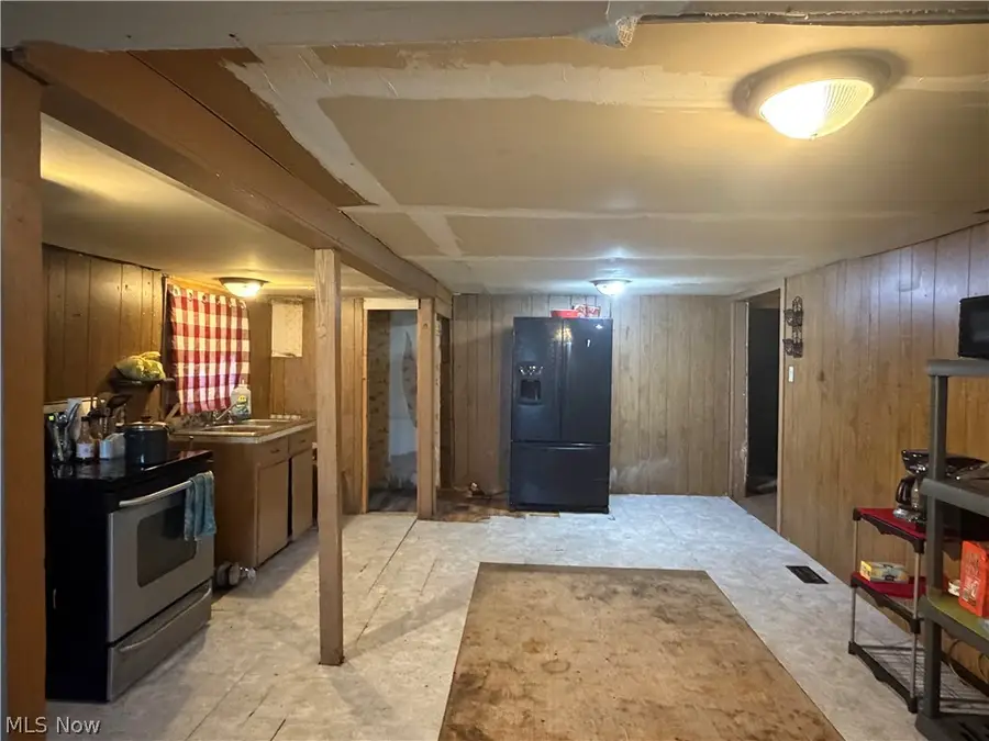 1551 S 6th Street, Coshocton, OH 43812 - #2