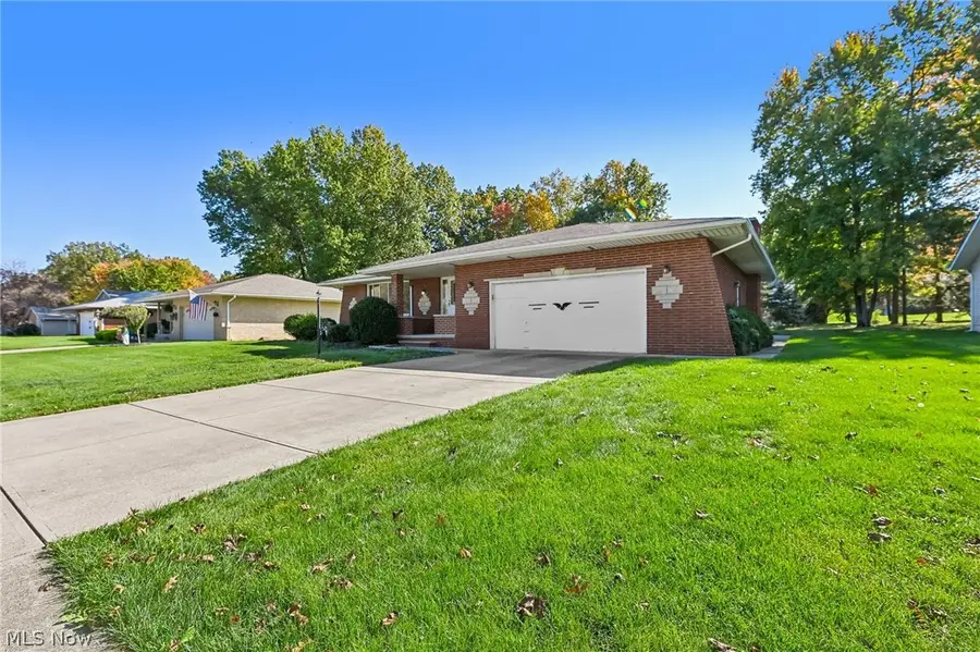 966 Primrose Drive, Seven Hills, OH 44131 - #3