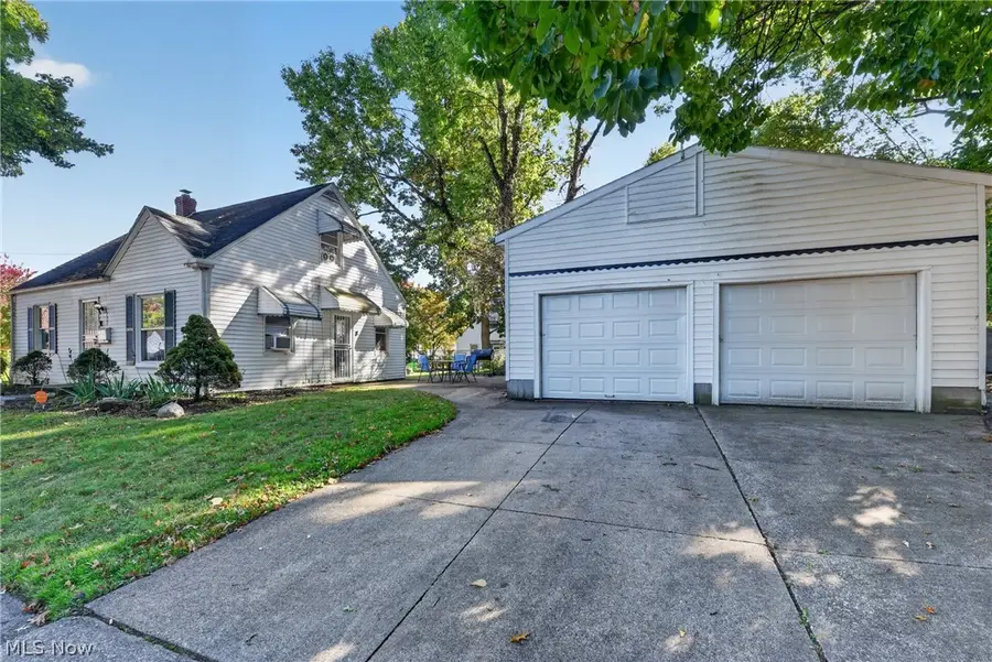 792 Caddo Avenue, Akron, OH 44305 - #3