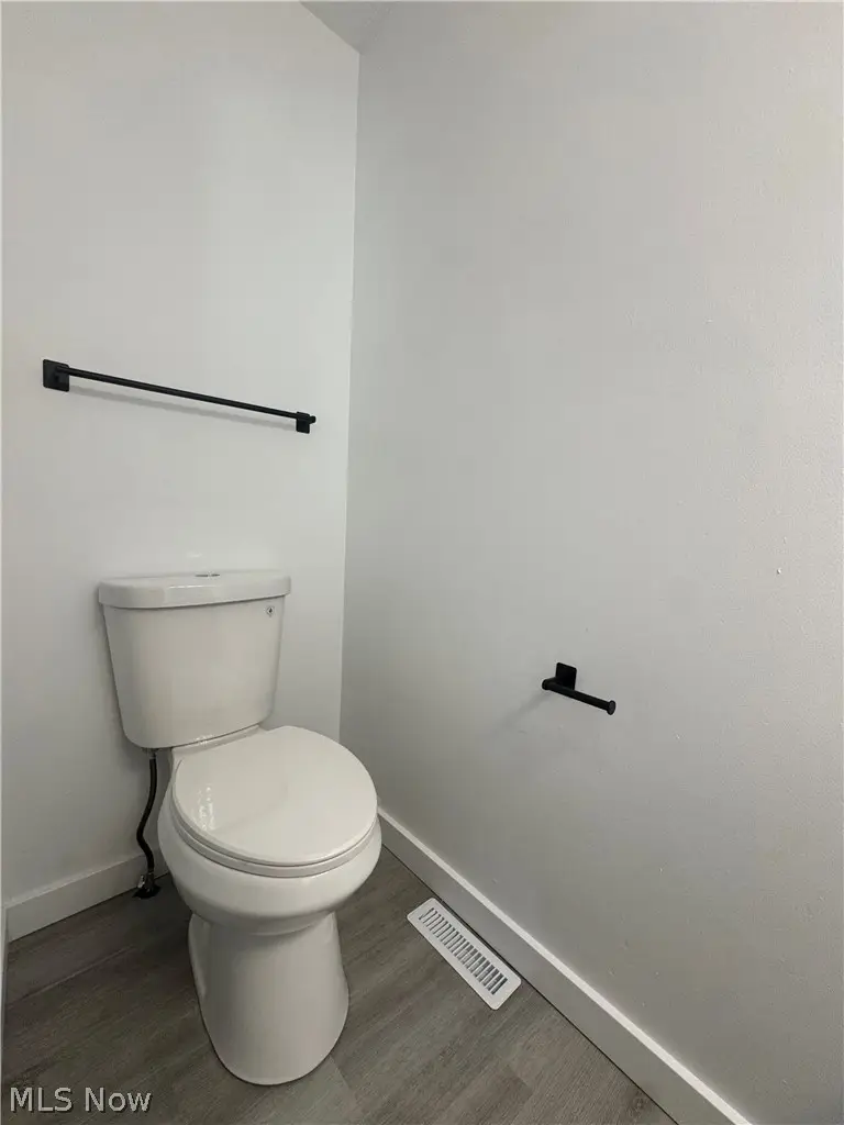 623 E 117th Street, Cleveland, OH 44108 - #3