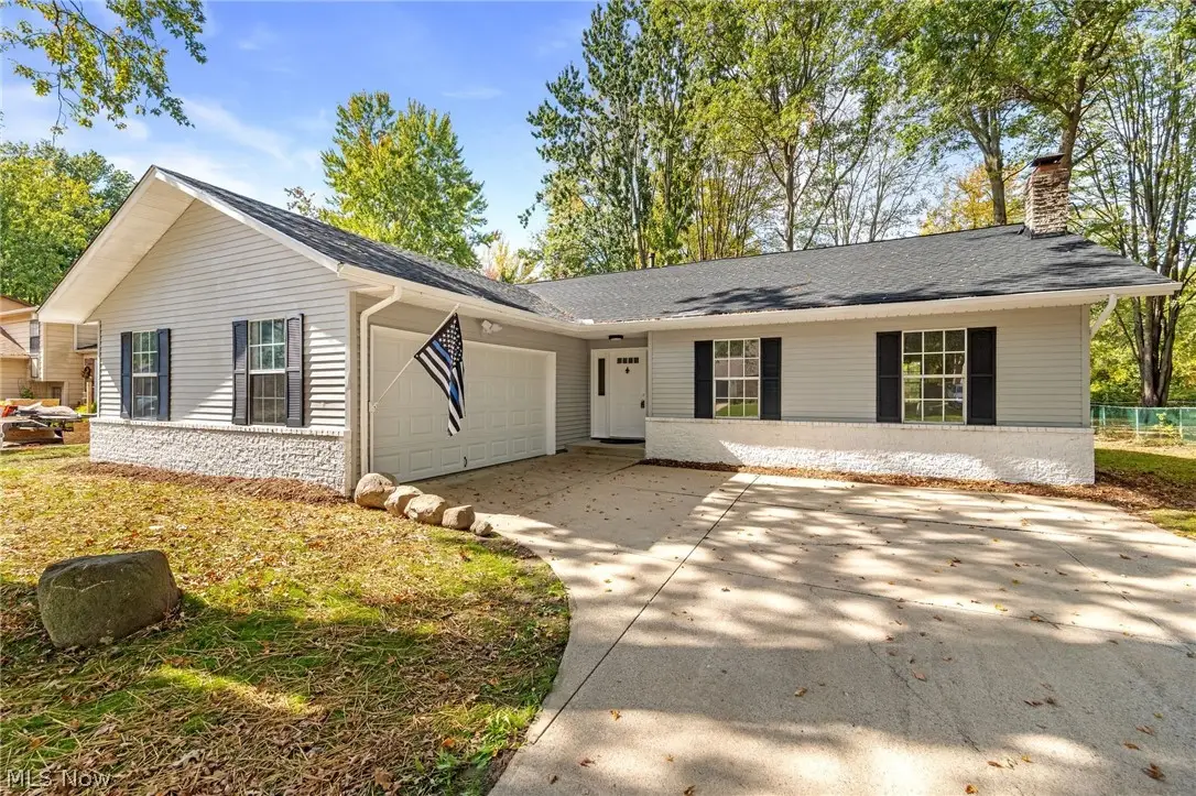 8454 Glenbrook Drive, Olmsted, OH 44138 - #1