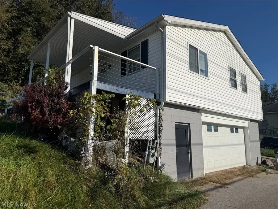 821 Woods Lane, Martins Ferry, OH 43935 - #3