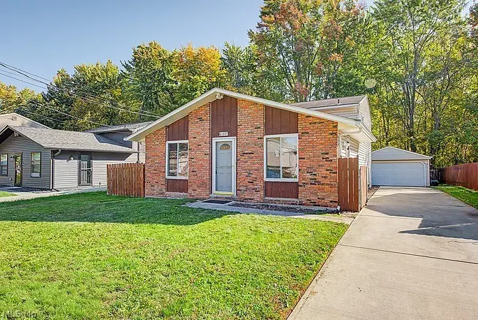 6187 Rosebelle Avenue, North Ridgeville, OH 44039 - #1
