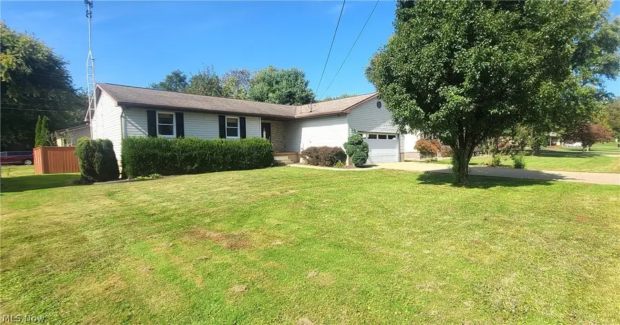813 Barclay Street, Belpre, OH 45714 - #3