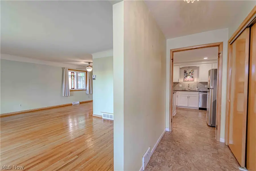 6541 Fairweather Drive, Middleburg Heights, OH 44130 - #3