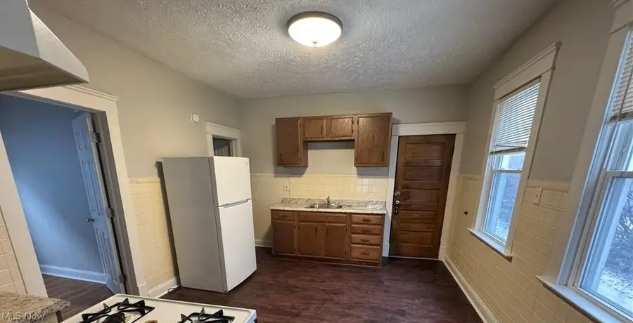 3733 W 14th Street, Cleveland, OH 44109 - #3