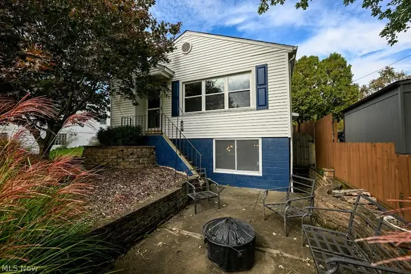 751 Rextur Drive, New Franklin, OH 44319