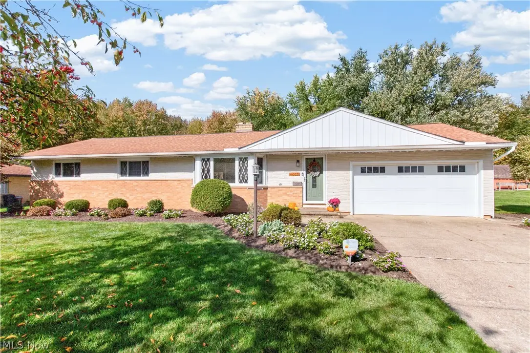 25846 Yeoman Drive, Westlake, OH 44145 - #1