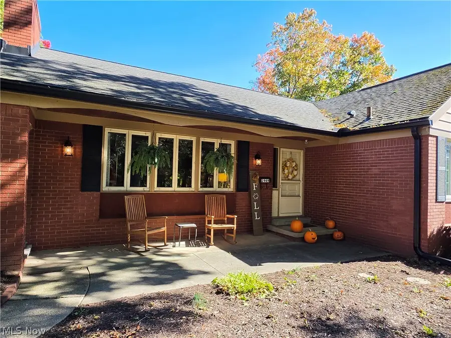 2949 Harriett Road, Silver Lake, OH 44224 - #2