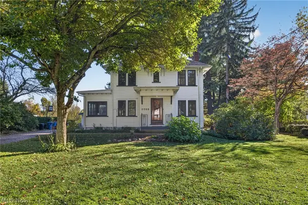 2066 Waycross Avenue, Akron, OH 44320