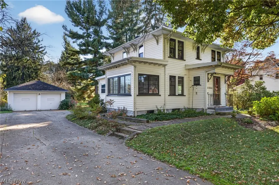 2066 Waycross Avenue, Akron, OH 44320 - #2