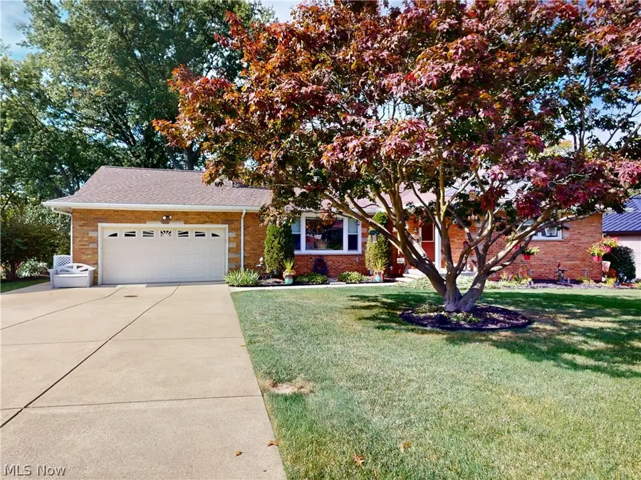2156 Garden Drive, Wickliffe, OH 44092 - #2