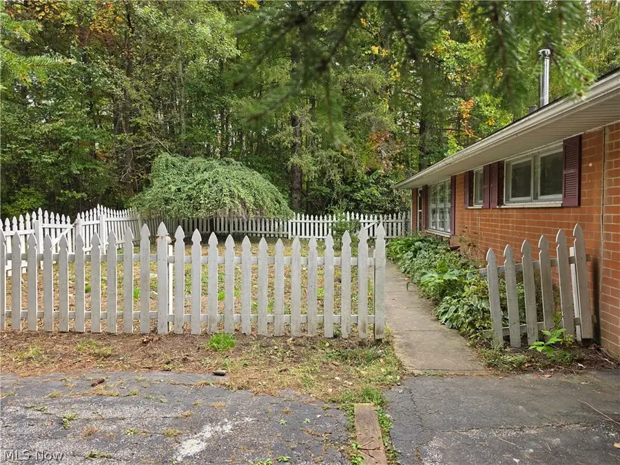10057 Thwing Road, Chardon, OH 44024 - #3