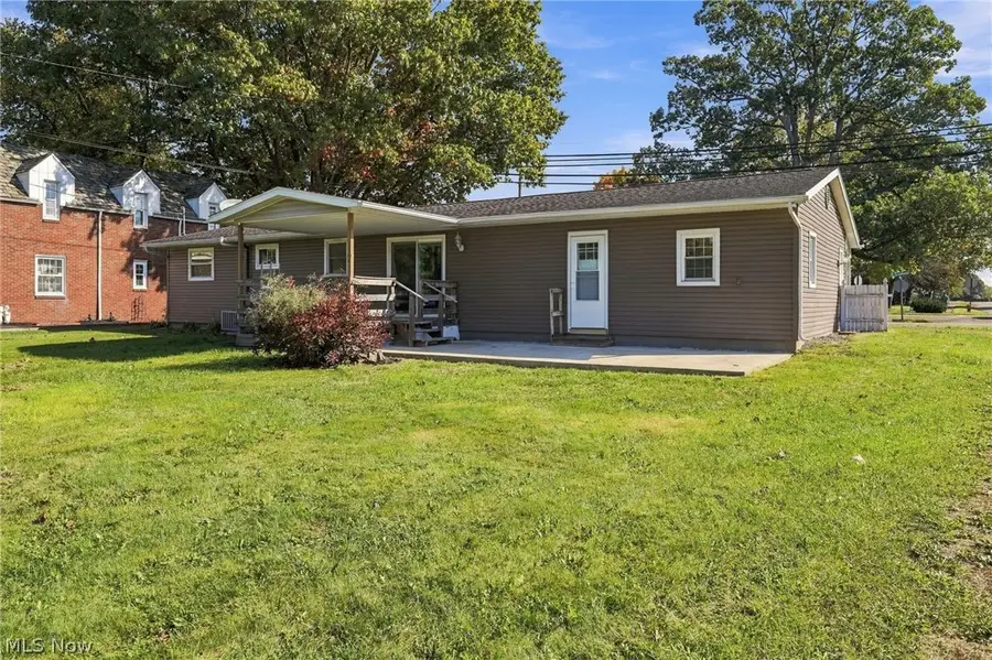1010 S Broadway Street, New Philadelphia, OH 44663 - #3