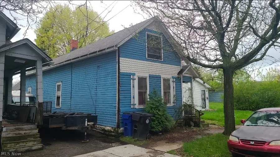 6628 Charter Avenue, Cleveland, OH 44127 - #3