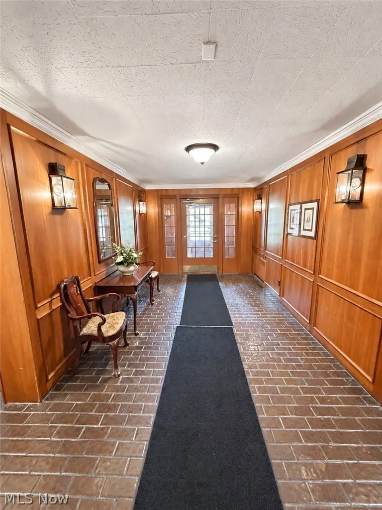 15820 Van Aken Boulevard #504, Shaker Heights, OH 44120 - #3
