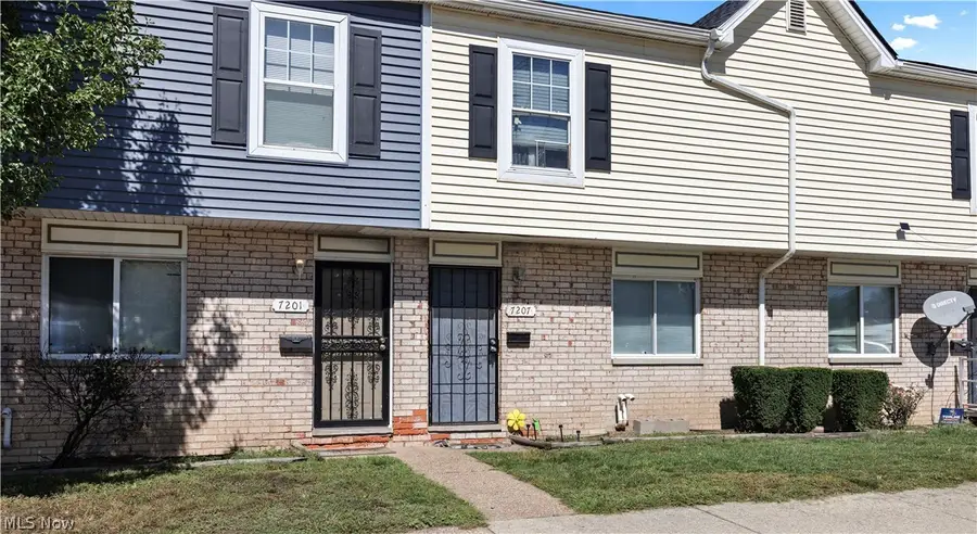 7207 Otis Court, Cleveland, OH 44104 - #3