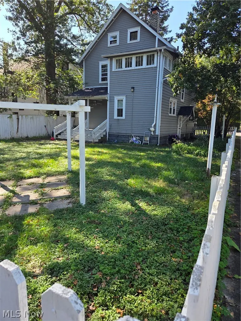 995 N Howard Street, Akron, OH 44310 - #3