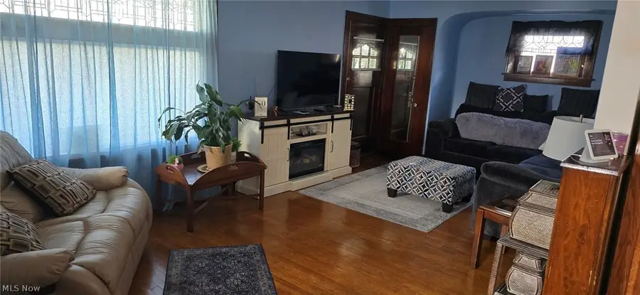 8312 Garfield Boulevard, Garfield Heights, OH 44125 - #2