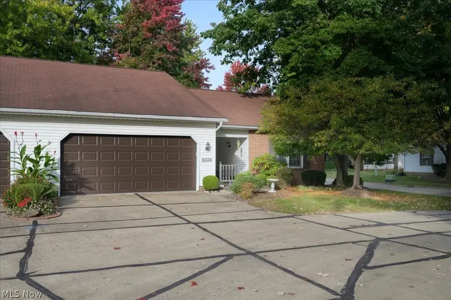 6036 Weymouth Drive, Mentor, OH 44060 - #2