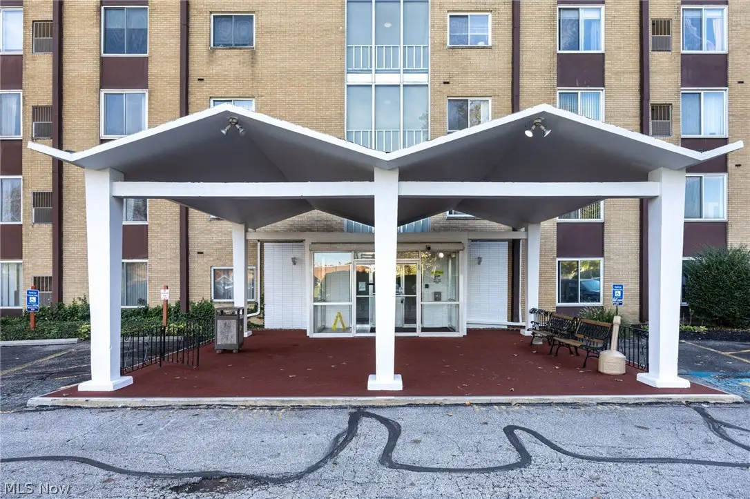 25735 Lorain Road #426, North Olmsted, OH 44070 - #1