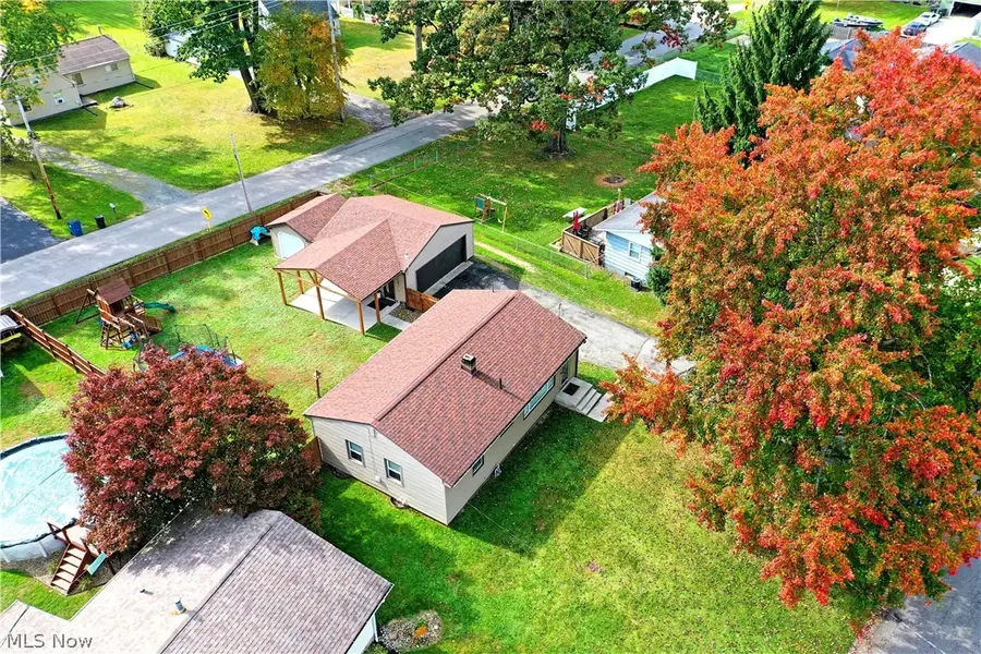 8294 Englewood Ne Street, Warren, OH 44484 - #2