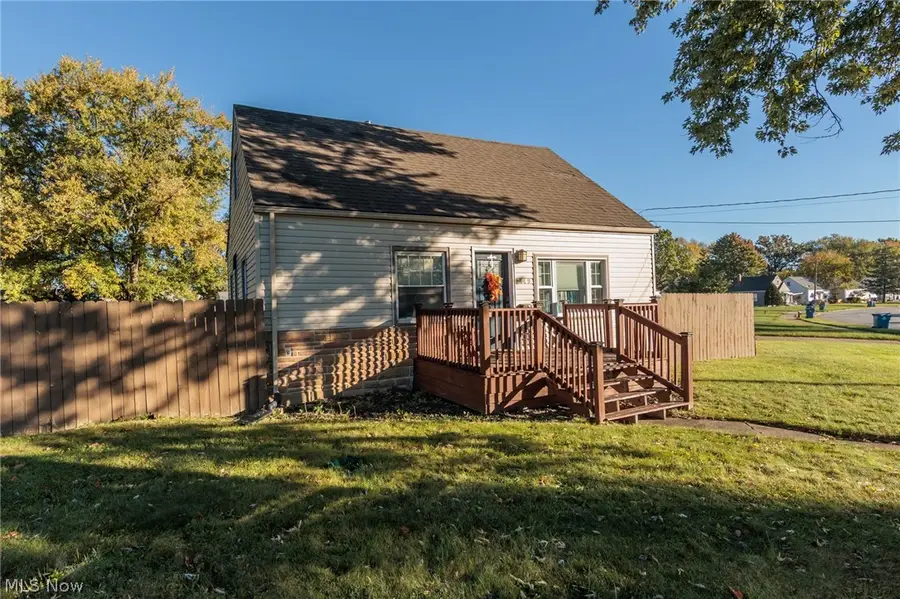 2449 E 38th Street, Lorain, OH 44055 - #2