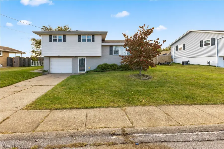 109 Lincoln Place, Follansbee, WV 26037 - #2