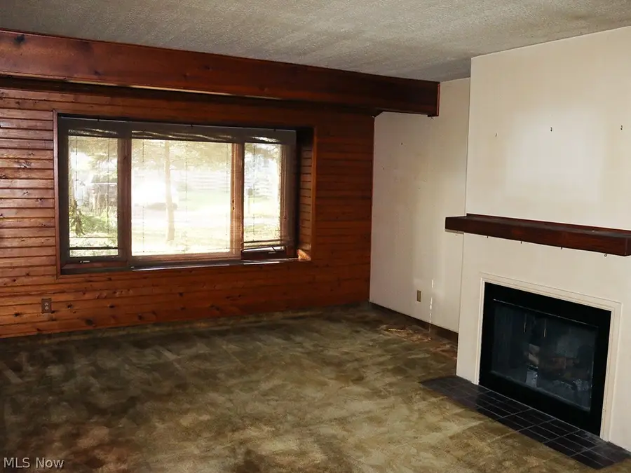 1787 Bathgate Avenue, Madison, OH 44057 - #2
