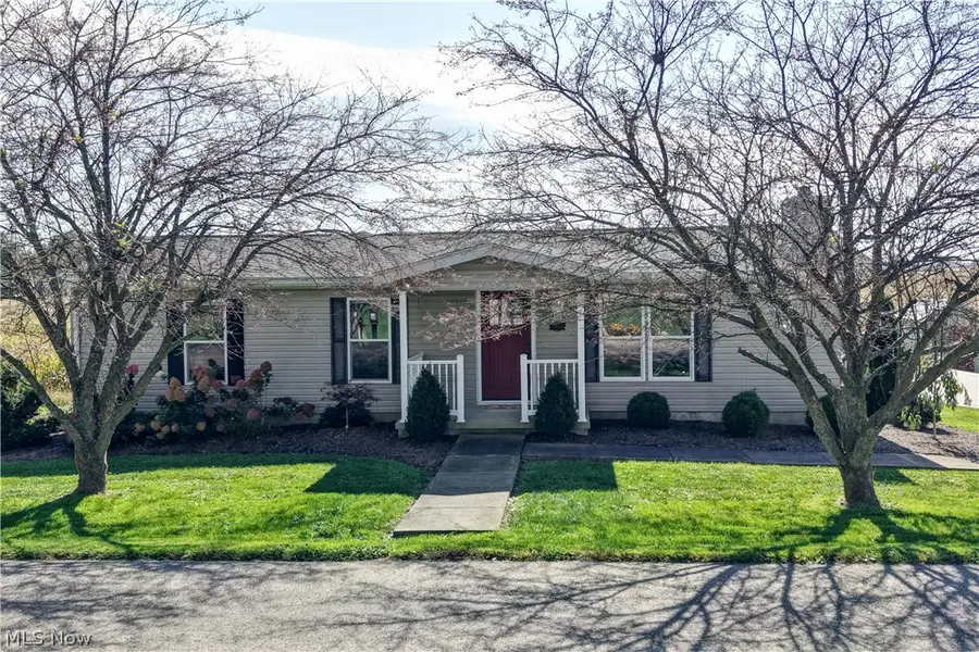 2955 Winklepleck Nw Road, Sugarcreek, OH 44681 - #2