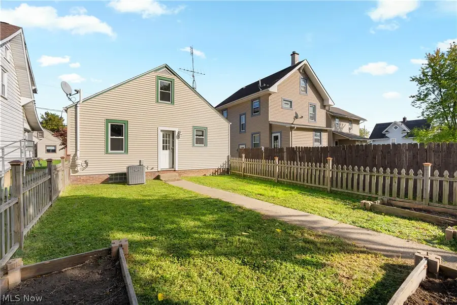 1147 Concord Sw Avenue, Canton, OH 44710 - #3
