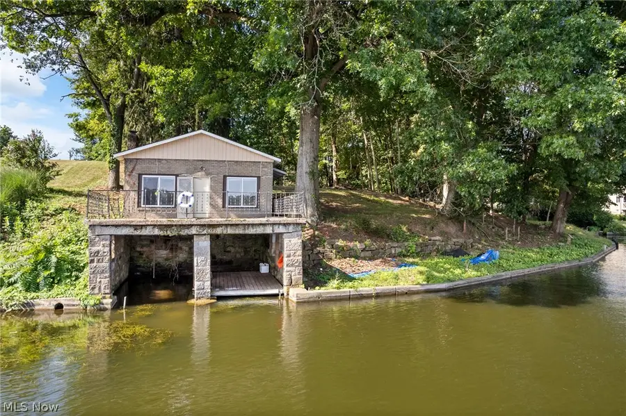 4007 Melton Avenue, Akron, OH 44319 - #2