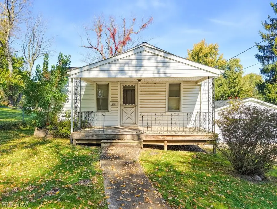 2417 Kermit Avenue, Akron, OH 44305 - #3