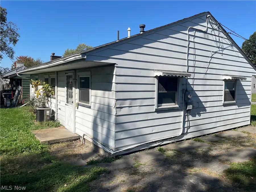 1617 Thalia Avenue, Youngstown, OH 44514 - #3
