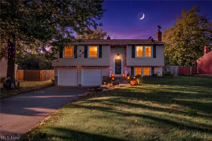 22266 Lorraine Drive, Strongsville, OH 44149 - #3
