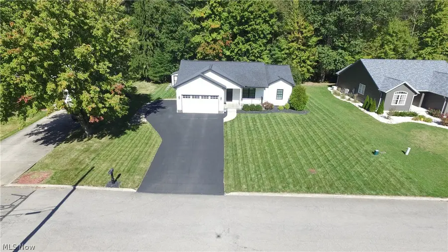 2346 Wilshire Drive, Cortland, OH 44410 - #2