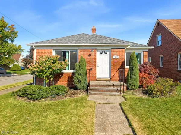 2530 Brookview Boulevard, Parma, OH 44134