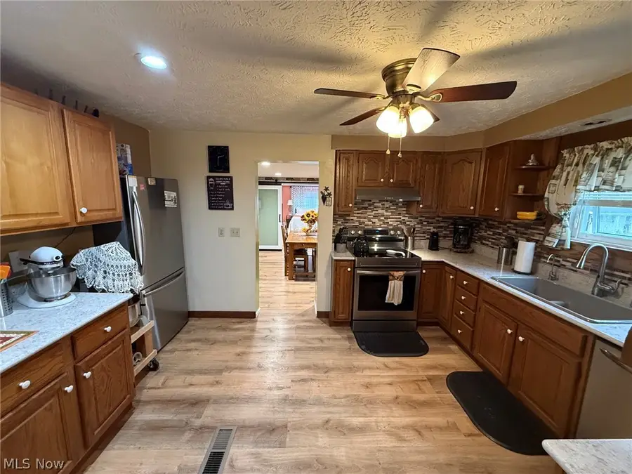 15911 Gar Highway, Montville, OH 44064 - #3